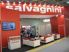 На выставке «Металлообработка» специалисты компании «ФРЕШЭКСПО» осуществили застройку выставочного стенда для итальянской компании «Salvagnini»